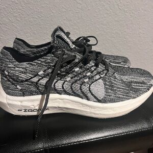 Nike zoom x sz 8 men’s. BRAND NEW